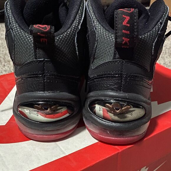 Nike Shoes Mens Size 6 Air Total Max Uptempo Sneakers Black Varsity Red Bred main image 6